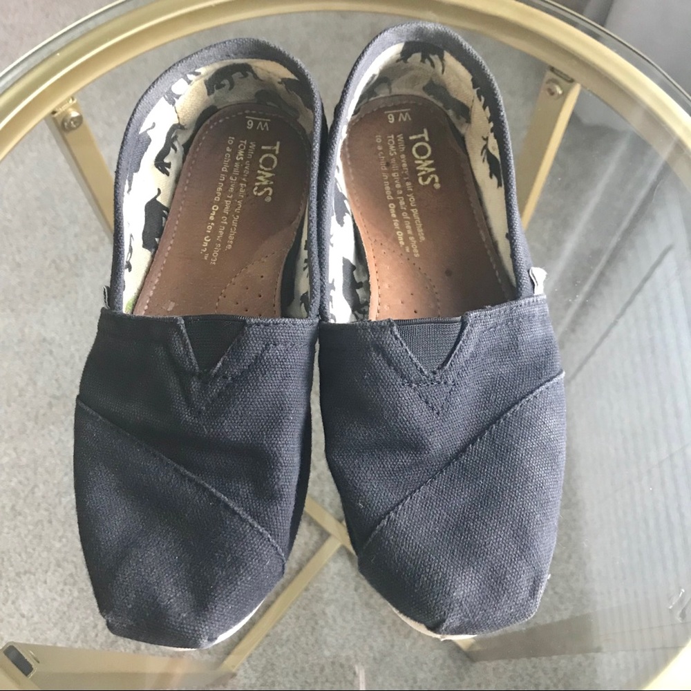 TOMS